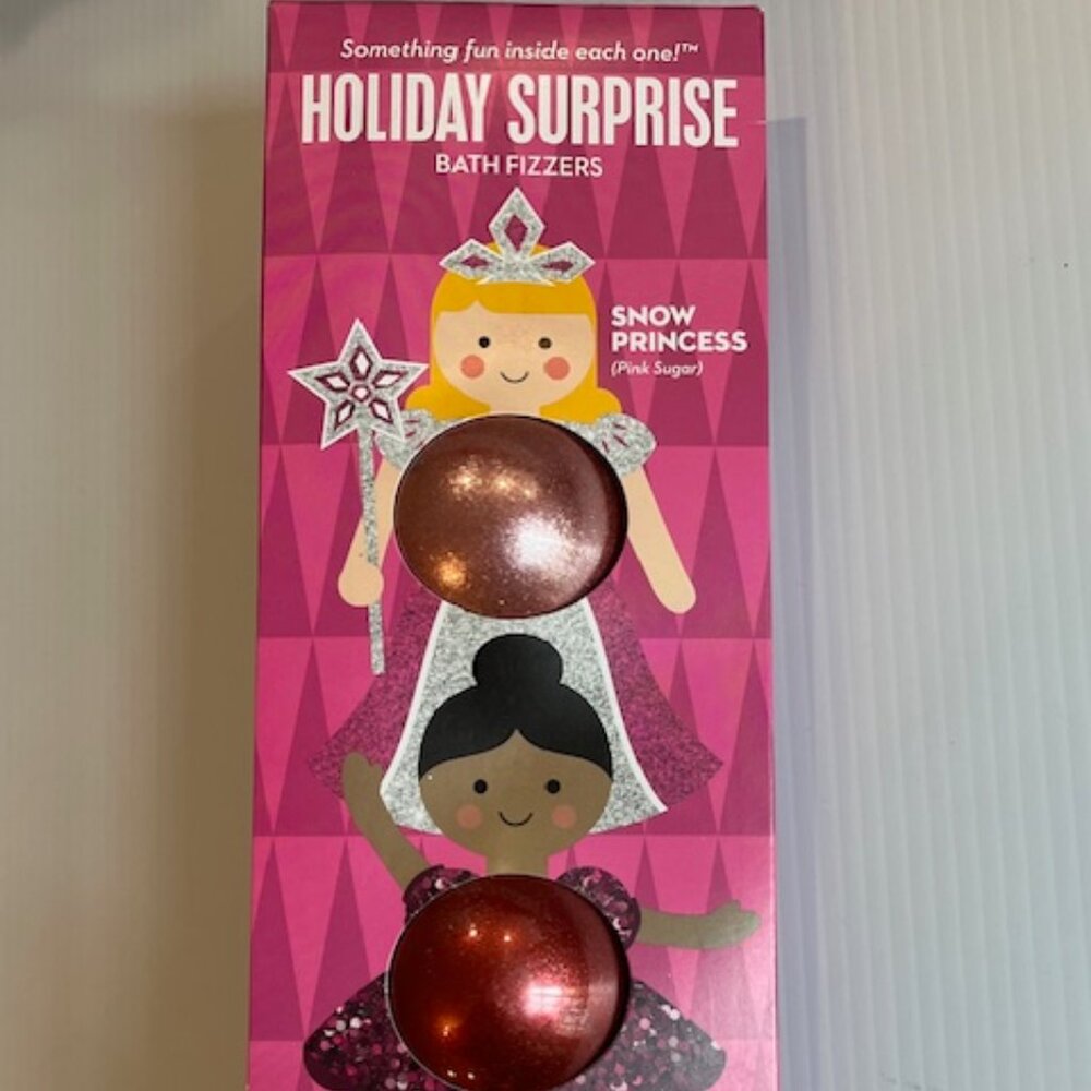 DA bath bomb Holiday Surprise Bath Fizzers (snow princess & Dancing Princess)